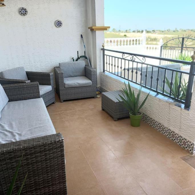 2 Bedroom Apartment. Orihuela. Luaran gambar